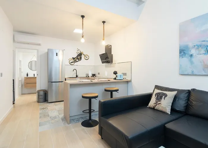 Falla Loft & Καντίζ