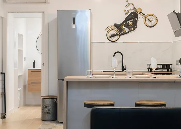 Falla Loft & Καντίζ