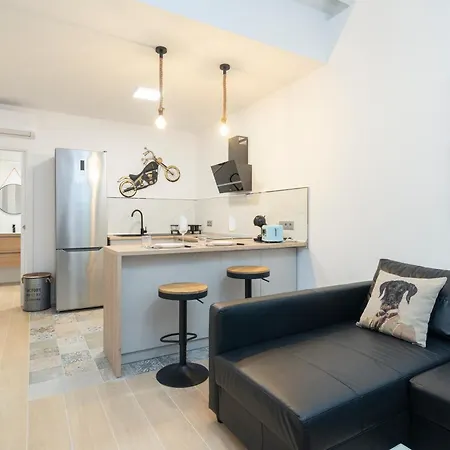 La Platea Del Falla Cadix